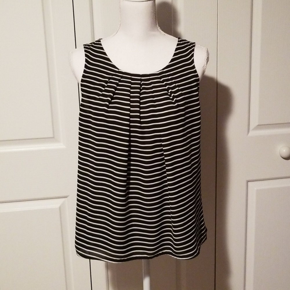 Elle black and white stripe sleeveless top